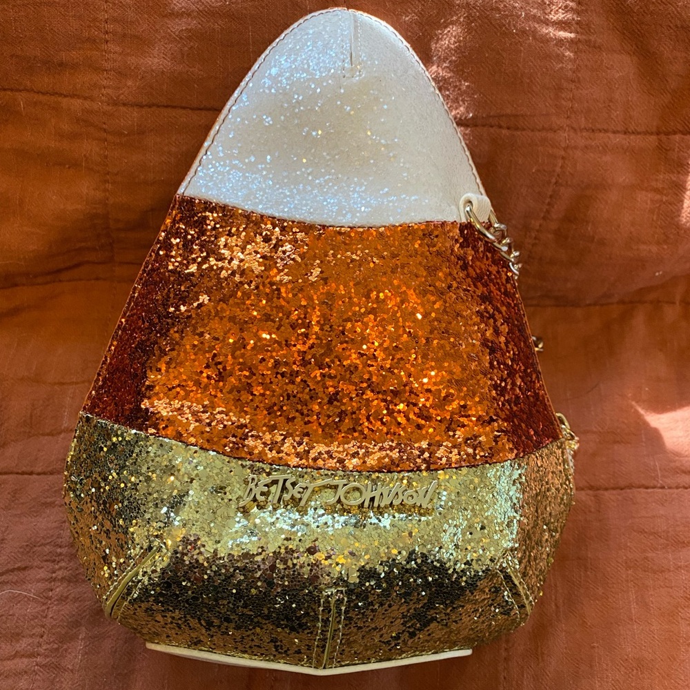 Betsey Johnson Candycorn Crossbody 🎃